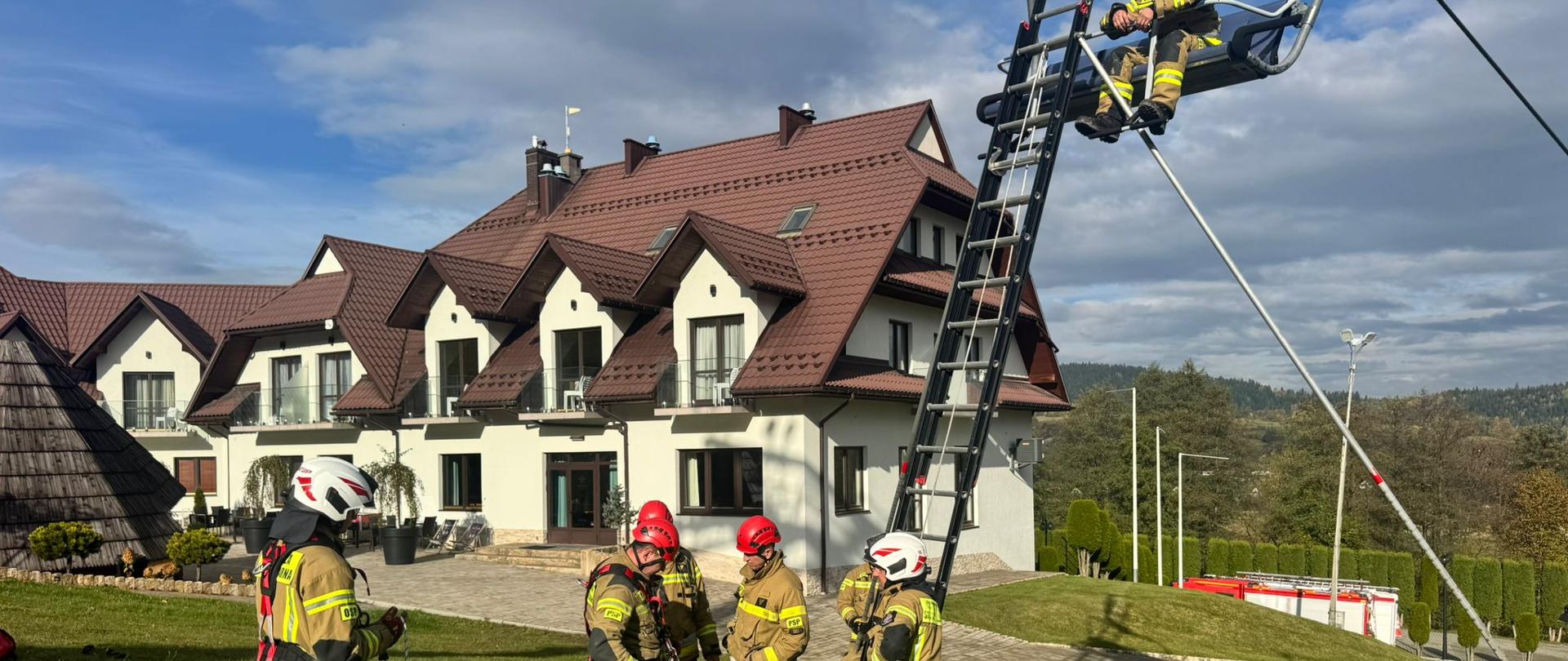 Ćwiczenia ewakuacja z wyciągu Beskid w Spytkowicach