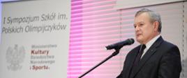 Wicepremier Piotr Gliński odwiedził I Ogólnopolskie Sympozjum Szkół im. Polskich Olimpijczyków, fot. Danuta Matloch