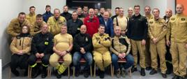 Uczestnicy i kadra szkolenia dowódców OSP