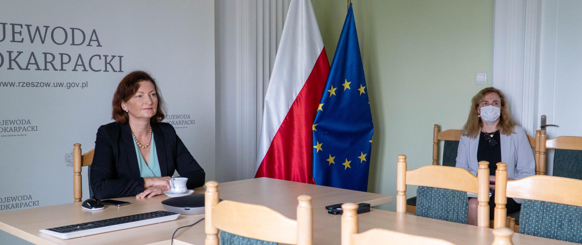 Wojewoda podkarpacki Ewa Leniart bierze udział w naradzie z dyrektorami podkarpackich szkół i placówek