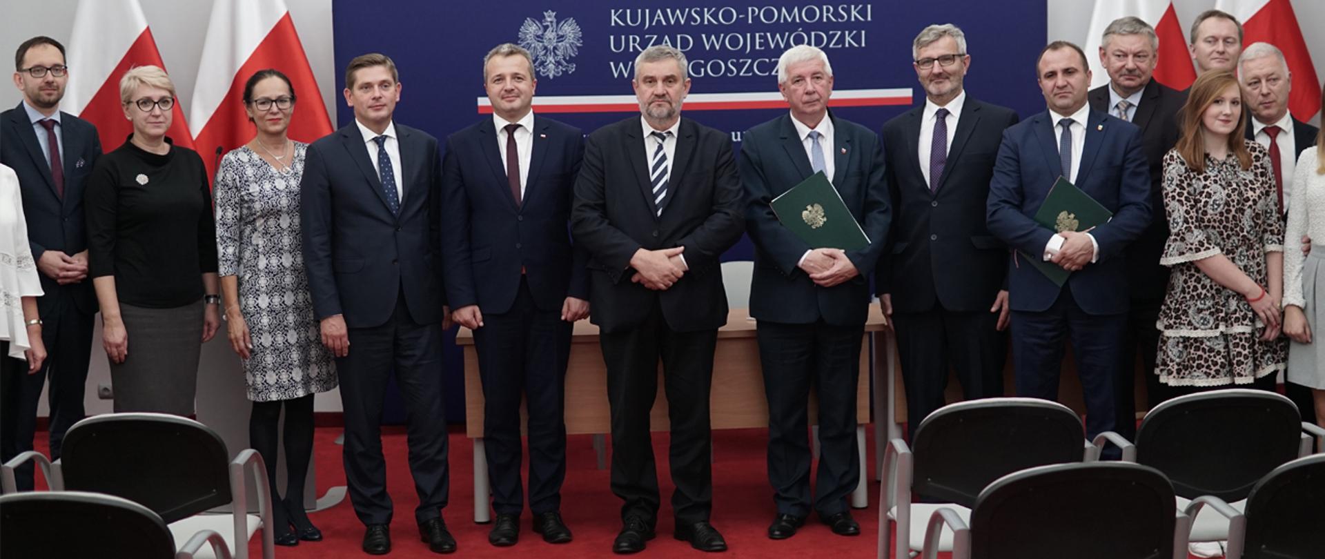 Uroczystość przekazania szkoły