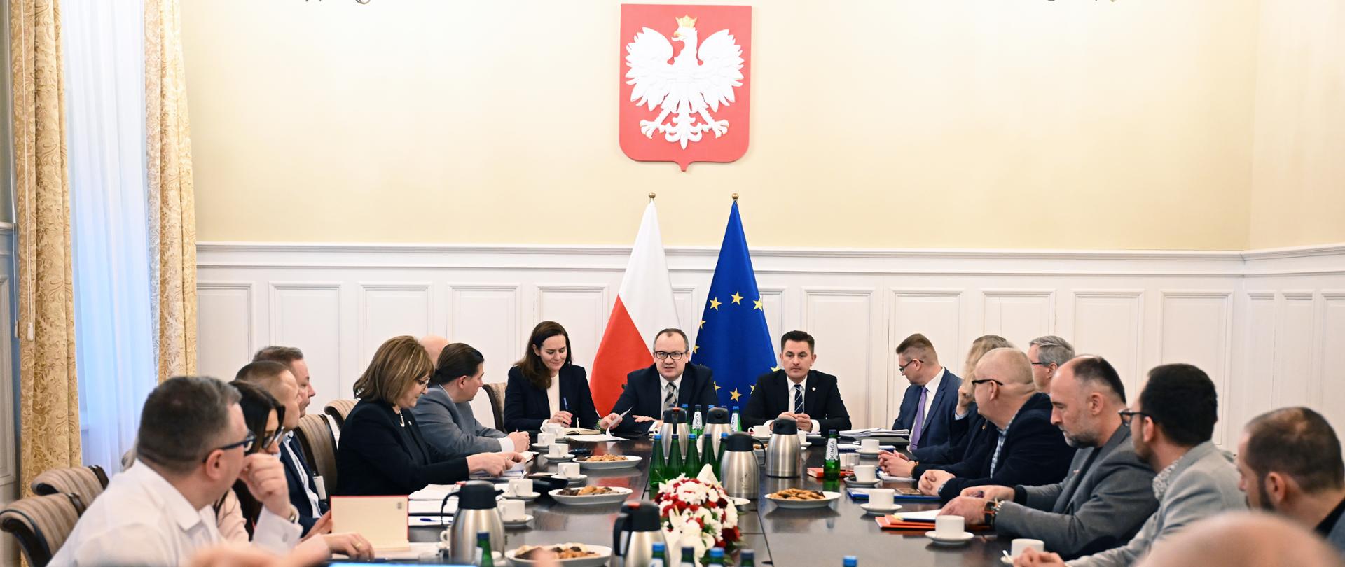 Minister Sprawiedliwości Adam Bodnar spotkał się z przedstawicielami związków zawodowych 