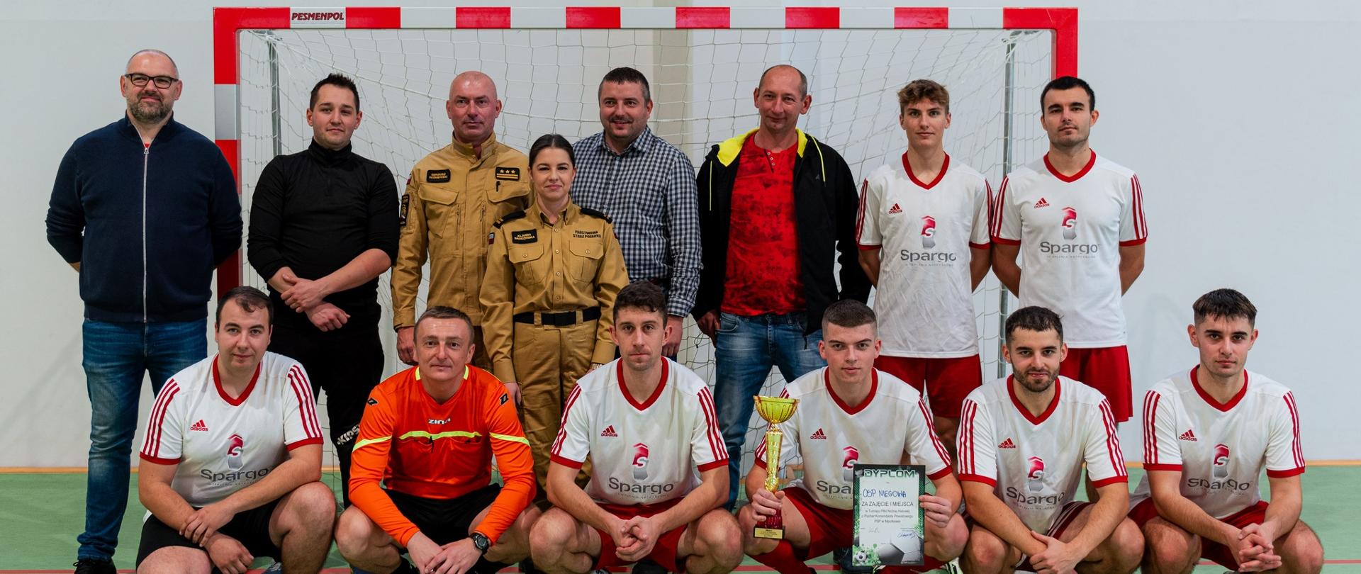 Turniej halowej piłki nożnej o puchar Komendanta Powiatowego PSP w Myszkowie