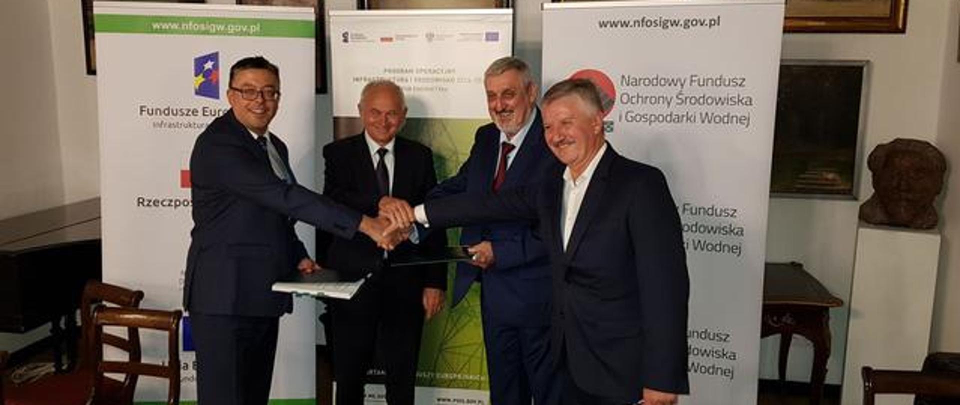 Minister Krzysztof Tchórzewski