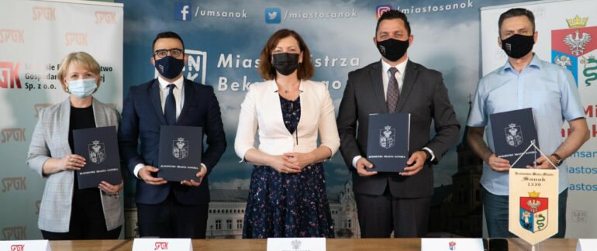 Podpisanie umowy na turystyczne zagospodarowanie nabrzeża Sanu