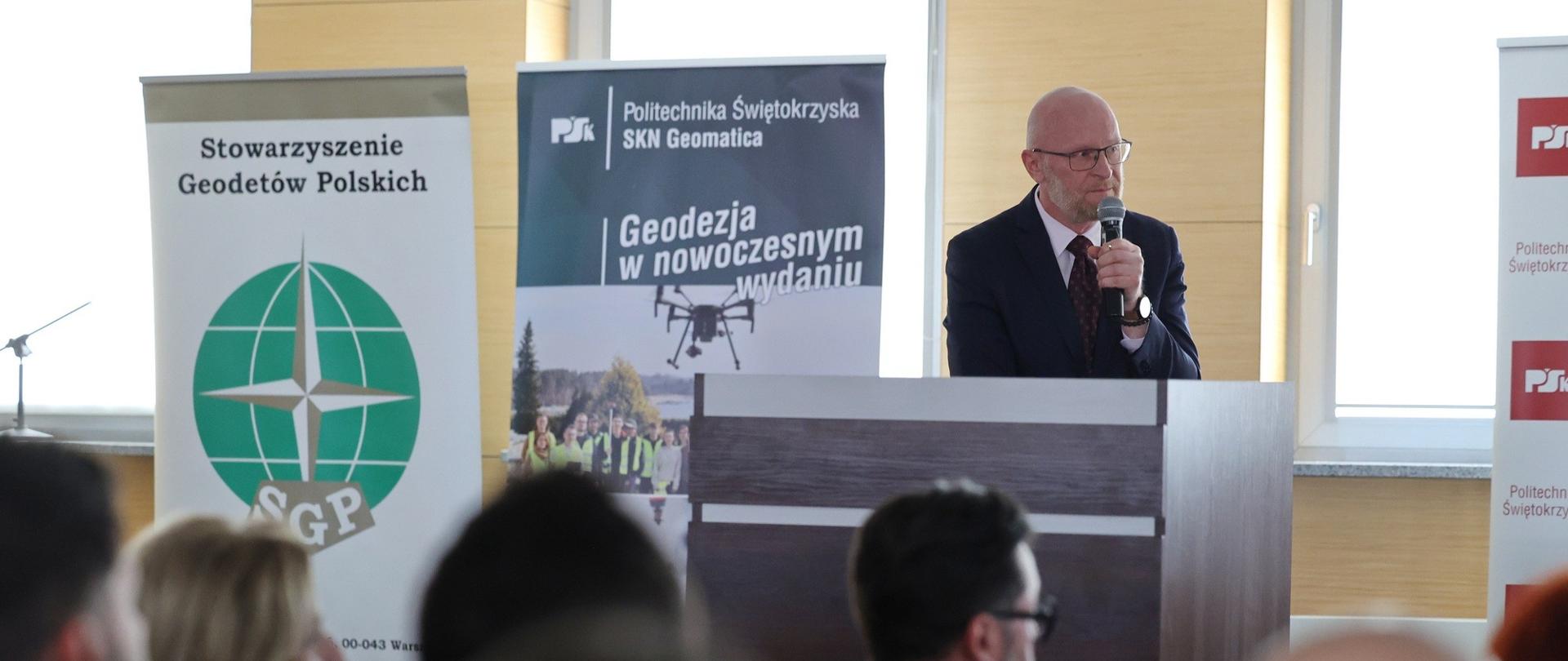 GGK Andrzej Żylis na obchodach Światowego Dnia Geodety na Politechnice Świętokrzyskiej