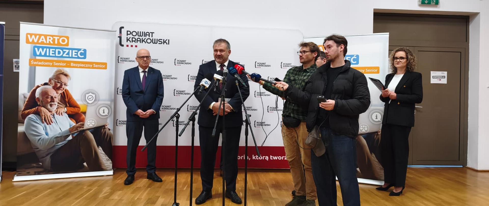 Świadomy Senior – Bezpieczny Senior. Spotkanie edukacyjne w Skale