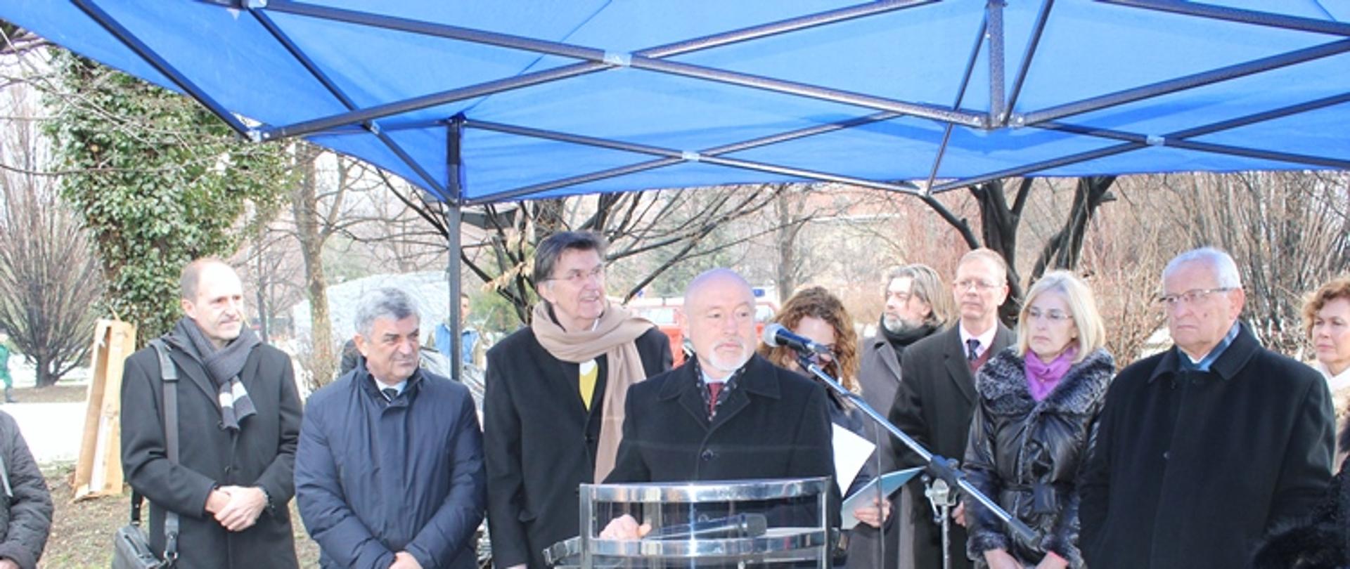 Ambasador Jarosław Lindenberg 