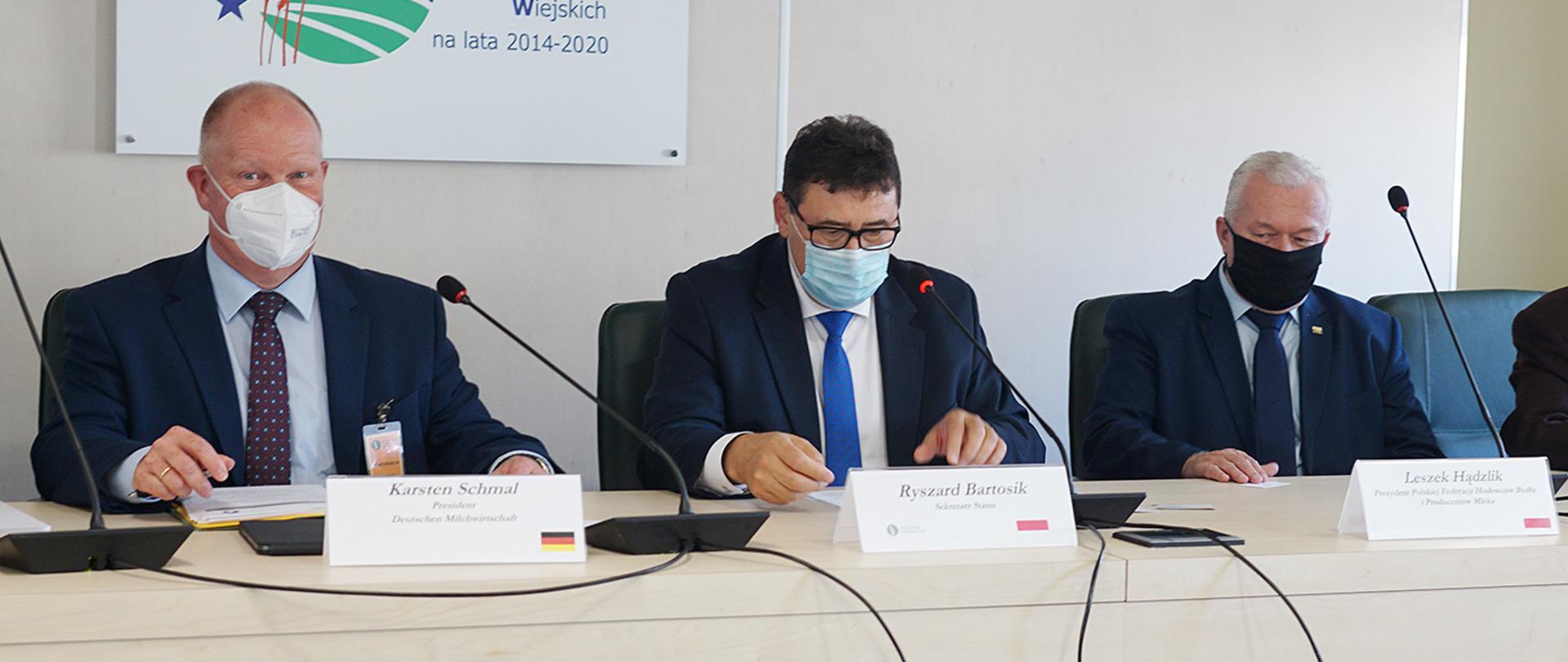 Presidium of the German-Polish meeting (photo by: MARD)