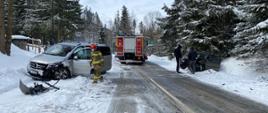 Zderzenie dwóch samochodów osobowych - Zakopane, Krzeptówki Potok 