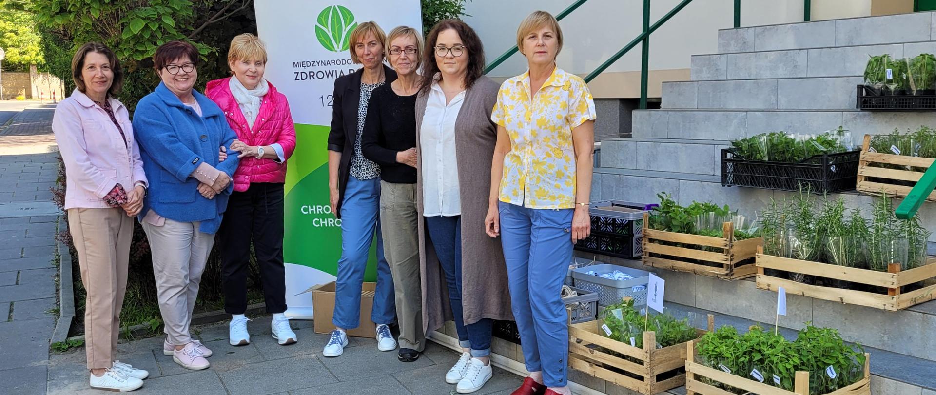 Ekipa z krakowskiego OCL przygotowana do świętowania