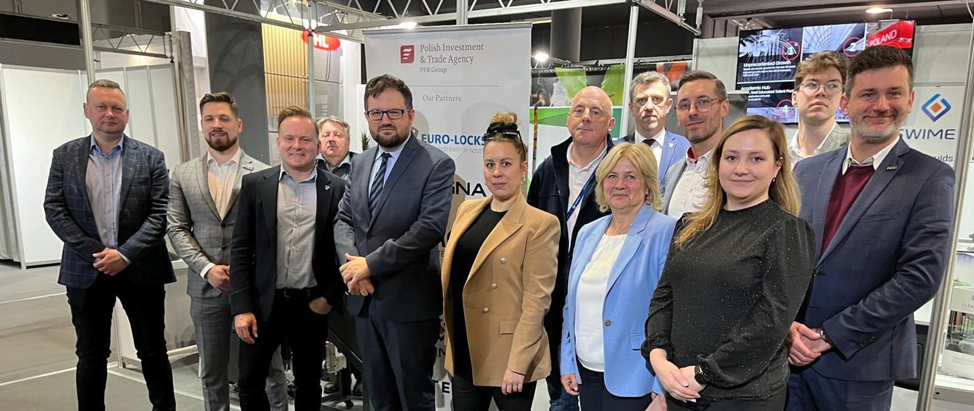 Predstavnici ambasade su posetili štandove poljskih kompanija koje su učestvovale na 48. Sajmu građevinarstva South East Europe Belgrade Building Expo.