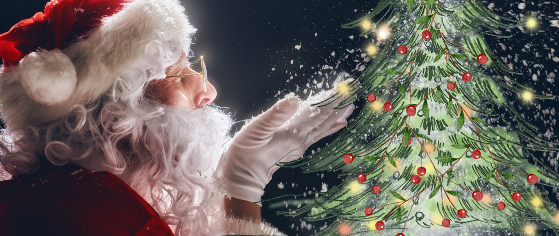 Na zdjęciu widać postać Świętego Mikołaja w tradycyjnym czerwonym stroju z białym futerkiem, białą brodą i okularami. Mikołaj dmucha w stronę narysowanej, ozdobionej choinki, z której bije ciepłe, żółte światło. Wokół unoszą się drobinki przypominające śnieg lub magiczny pył, co nadaje obrazowi bajkowy, świąteczny klimat.