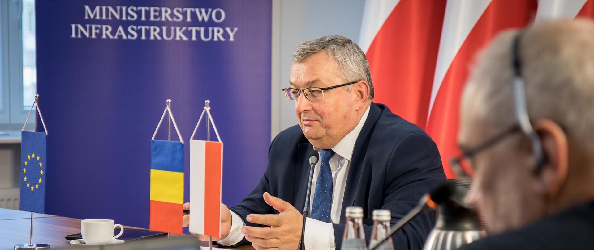 Konsultacje ws. przepisów Pakietu Mobilności I oraz Jednolitej Europejskiej Przestrzeni Powietrznej