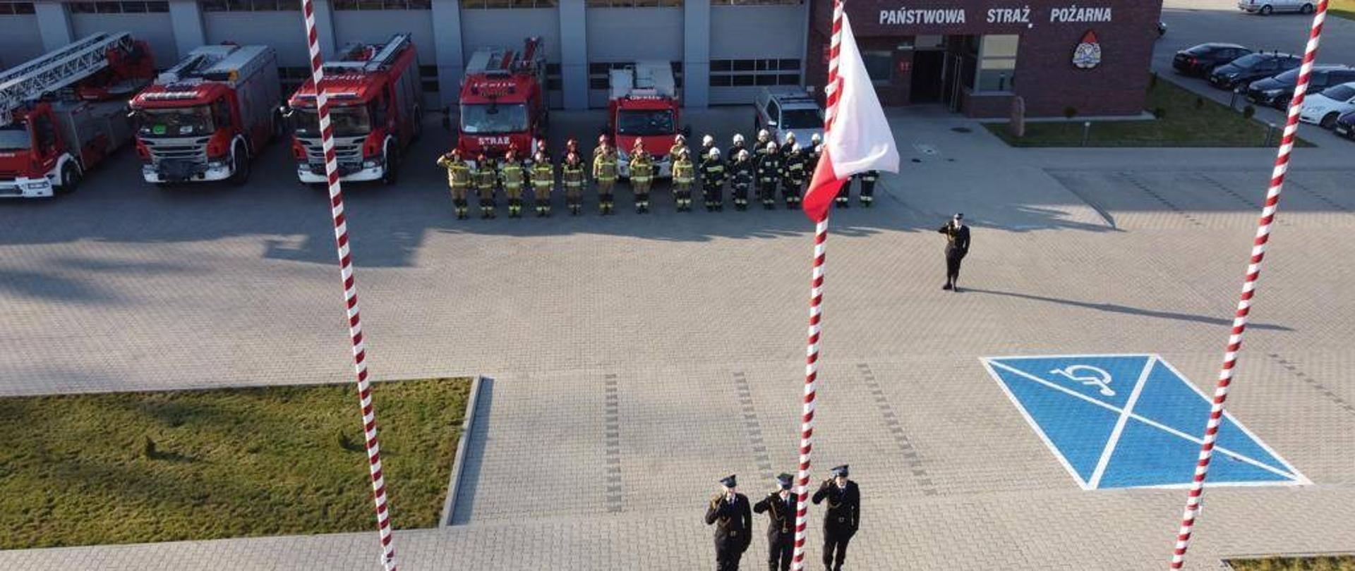 Niepodległa do Hymnu