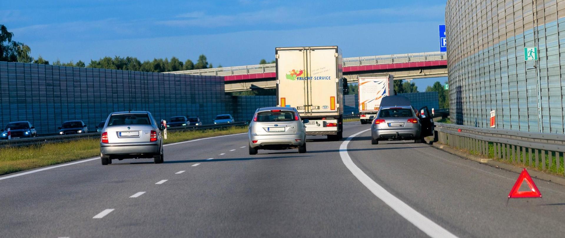 Ruch na A2 pomiędzy węzłami Łódź Północ a Skierniewice