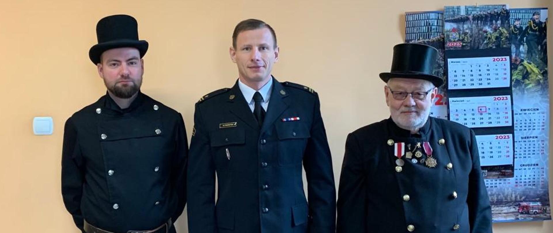 Spotkanie Komendanta Powiatowego PSP w Cieszynie z przedstawicielami Beskidzkiego Cechu Kominiarskiego