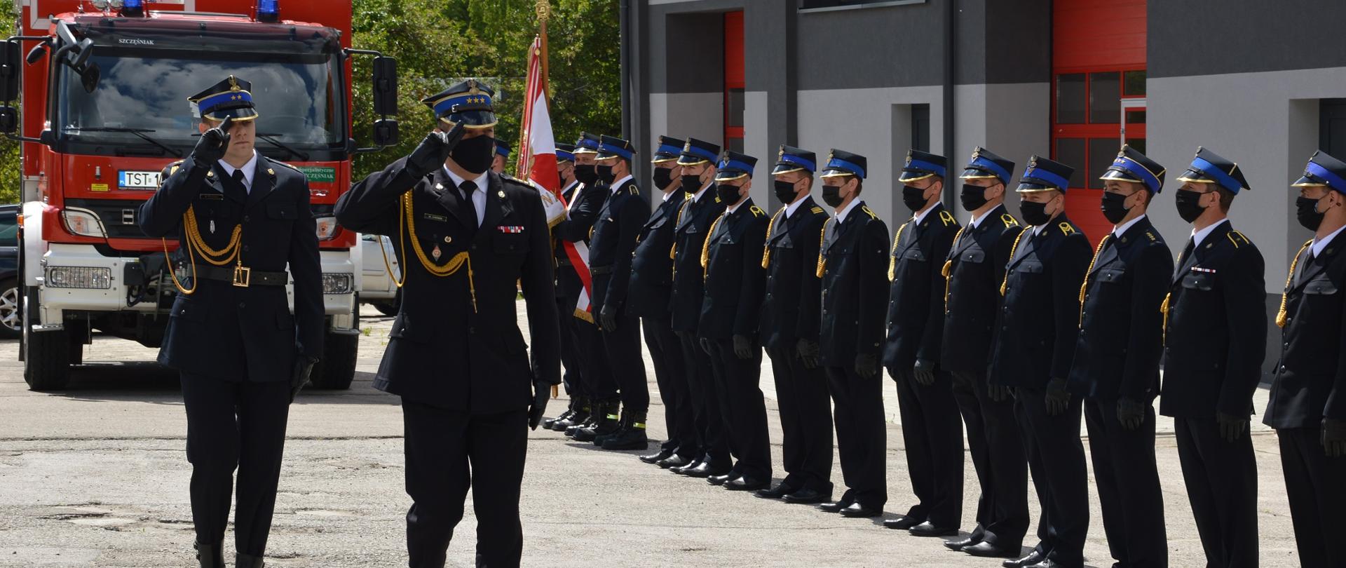 Przegląd pododdziałów przez Świętokrzyskiego Komendanta Wojewódzkiego Państwowej Straży Pożarnej w Kielcach 