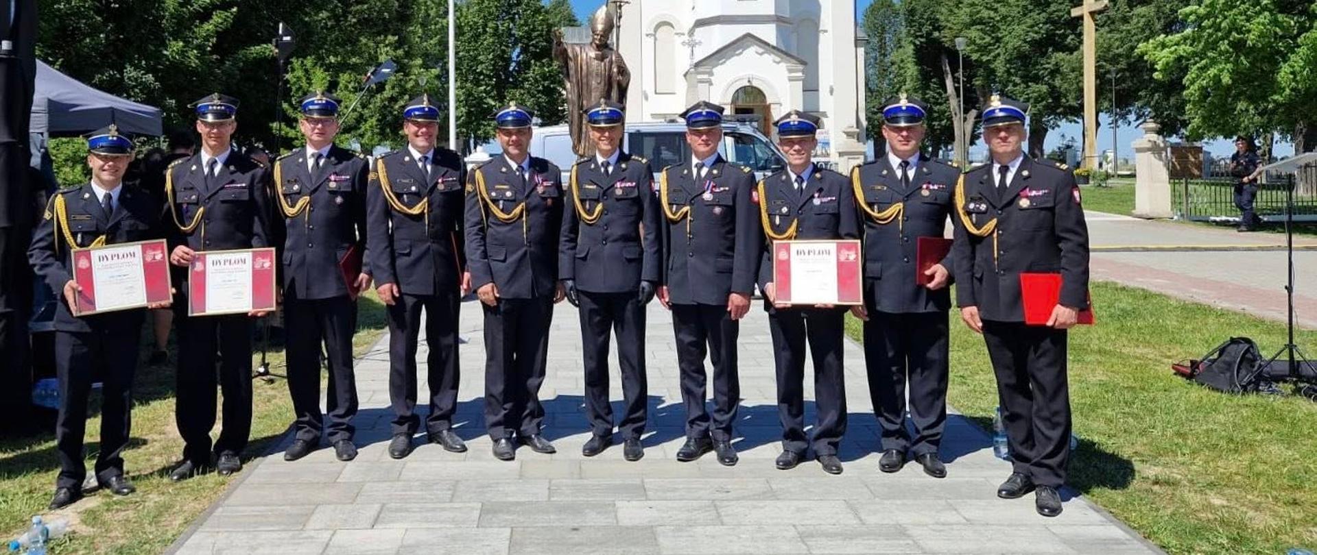 Uroczystość wyróżnienia strażaków za działania podczas akcji w Puszczy Solskiej