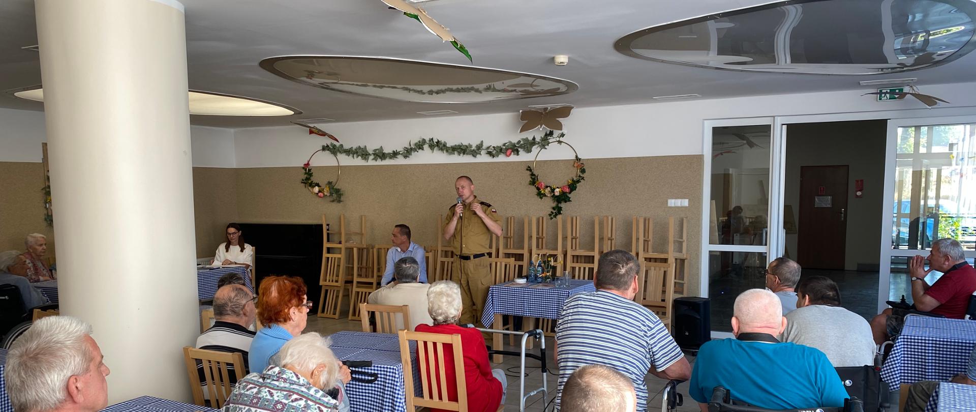 SPOTKANIE Z MIESZKAŃCAMI DOMÓW POMOCY SPOŁECZNEJ W KALISZU