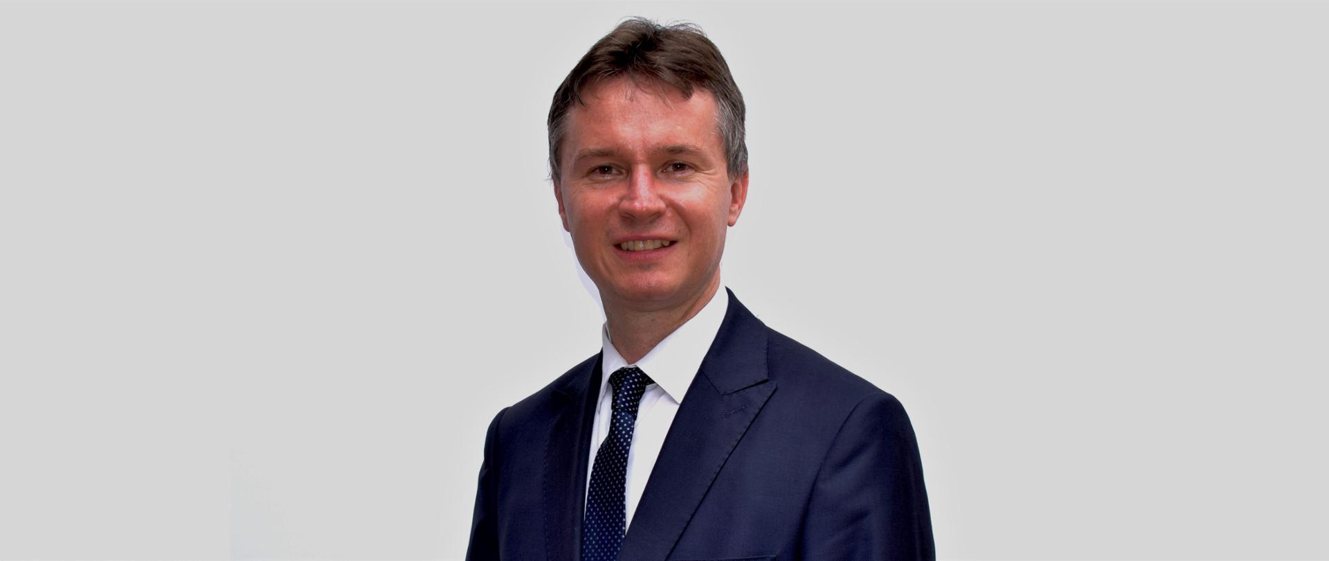 Ambasador Paweł Woźny