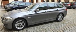 Automobilis BMW 523i kombi 