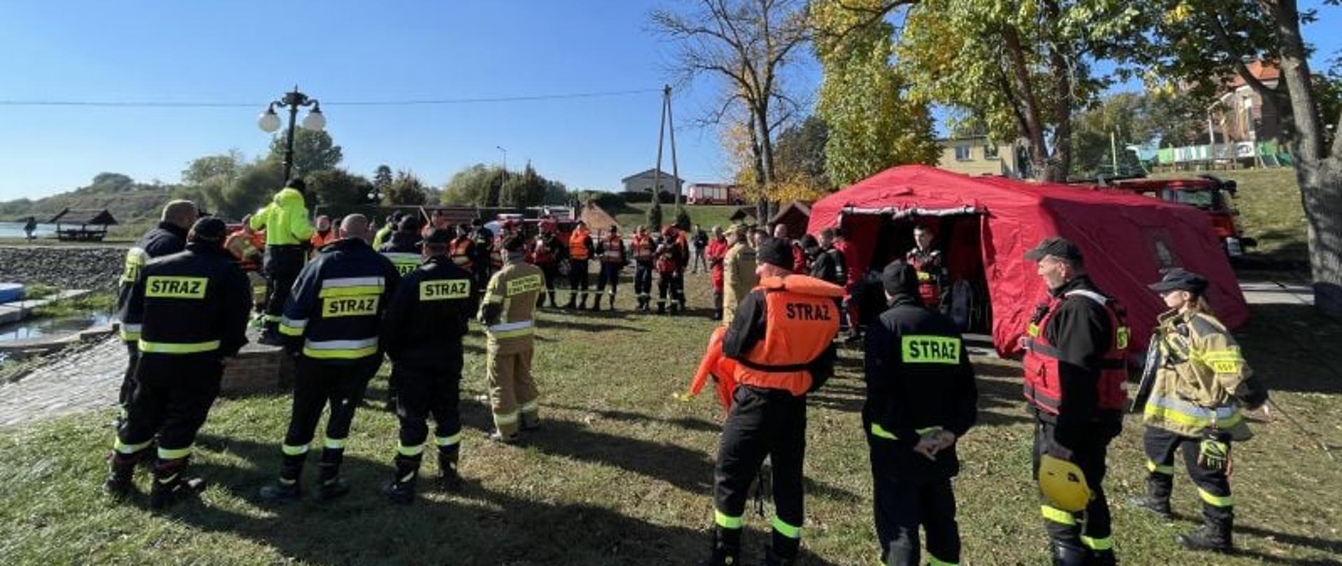 Specjalistyczna Grupa Ratownictwa Wodno-Nurkowego z Poznania przeprowadziła ćwiczenia z zakresu ratownictwa wodnego na poziomie podstawowym dla JRG PSP Września i OSP w KSRG z powiatu wrzesińskiego