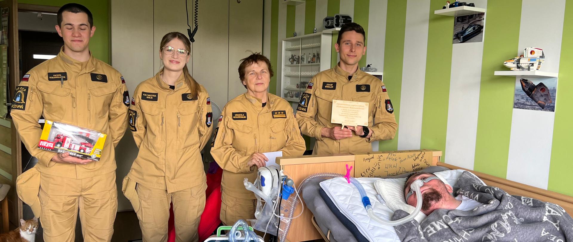 Wizyta u "Honorowego Aspiranta" z okazji Dnia Strażaka