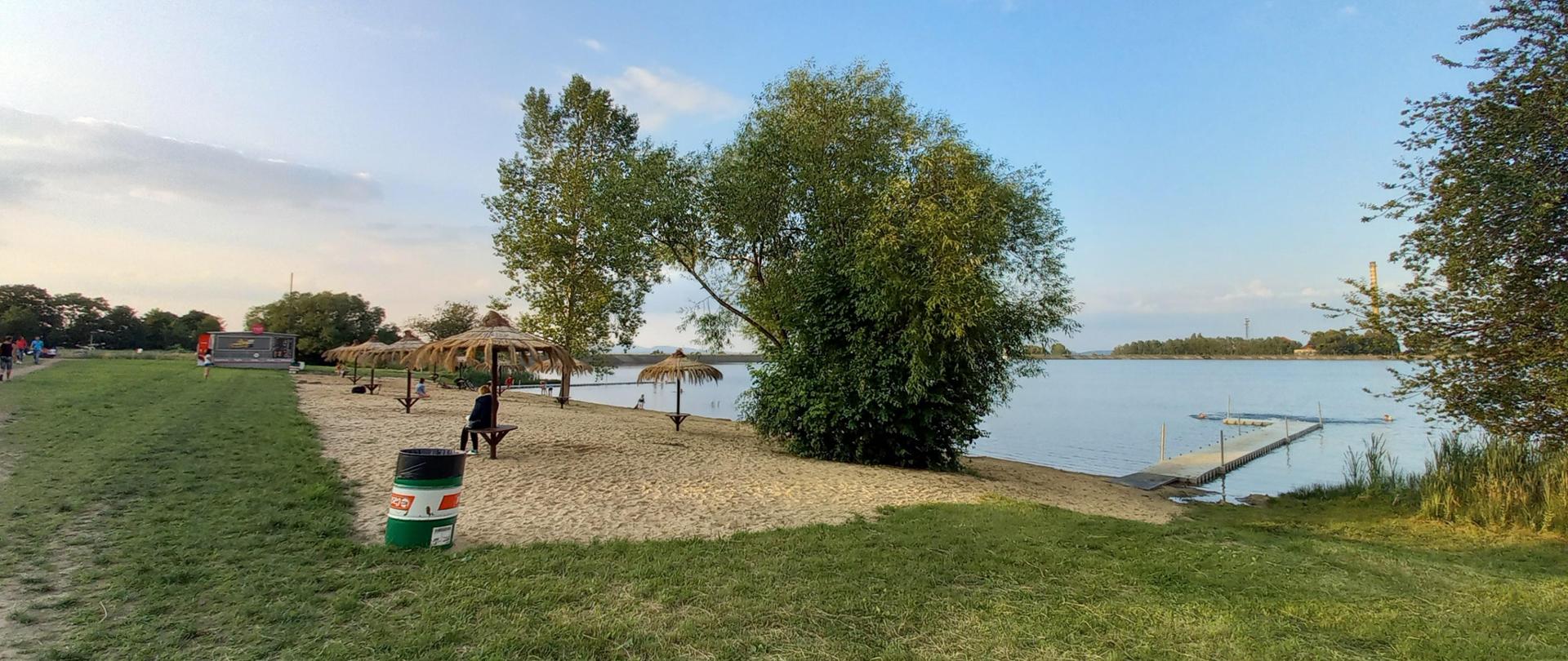 Kąpielisko "Camping Sudety" w Bielawie.