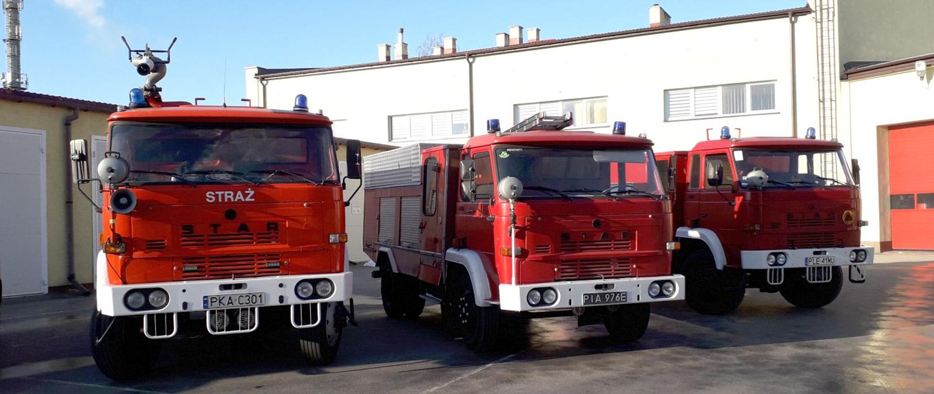 3 samochody strażackie STAR przekazywane ukraińskim strażakom