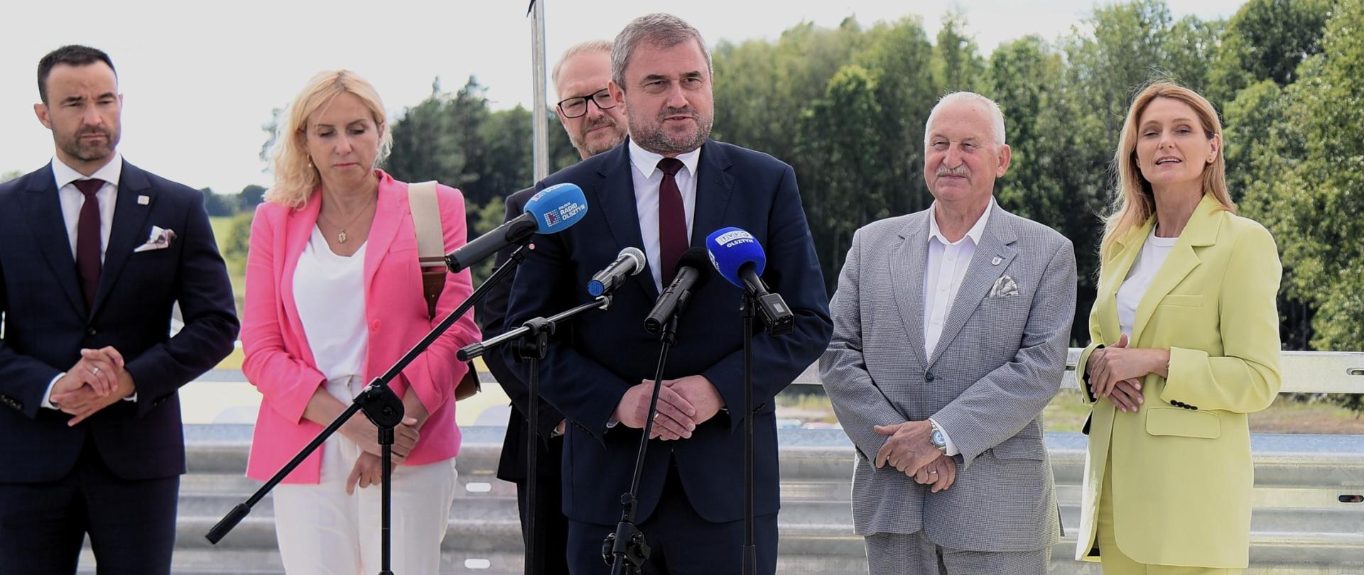 Briefing prasowy z udziałem wiceministra infrastruktury Stanisława Bukowca w związku z otwarciem drogi ekspresowej S16 Borki Wielkie – Mrągowo