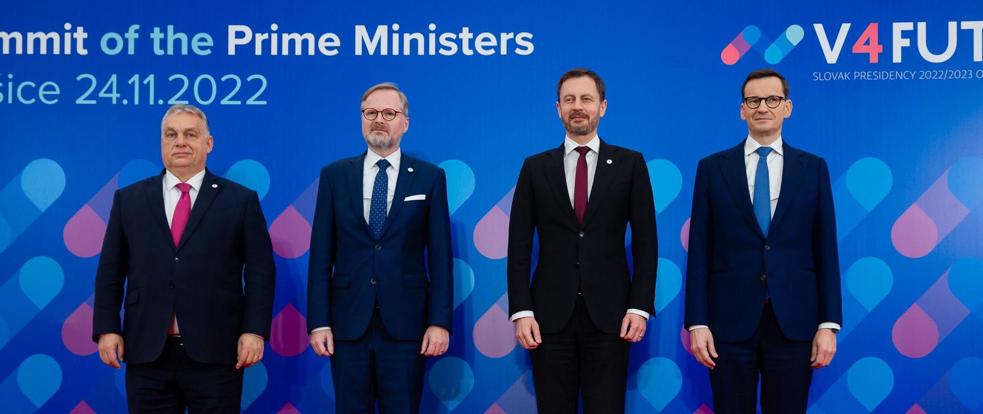 Family photo premierów państw Grupy Wyszehradzkiej.
