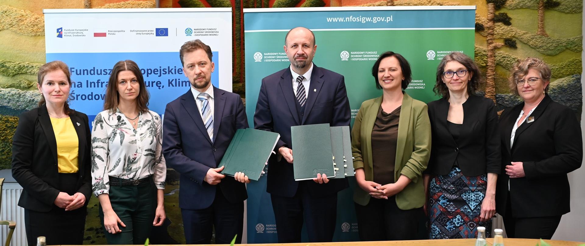 Piotr Otawski podpisał 3 umowy o dofinansowanie dla projektów finansowanych ze środków Programu Fundusze Europejskie na Infrastrukturę