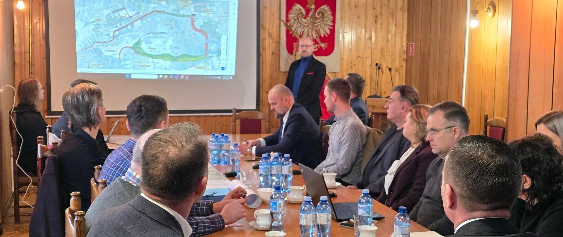 Spotkanie z przedstawicielami władz Kamieńca Ząbkowickiego. Fot. Sylwester Kowal.