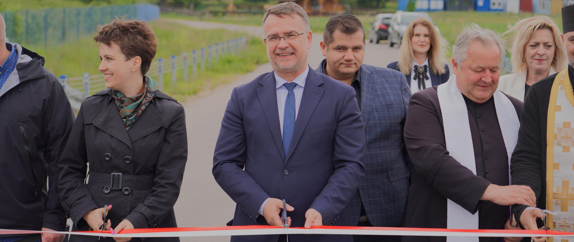 otwarcie zmodernizowanego odcinka drogi powiatowej nr 1286B