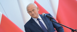 Minister energii Krzysztof Tchórzewski podczas konferencji prasowej