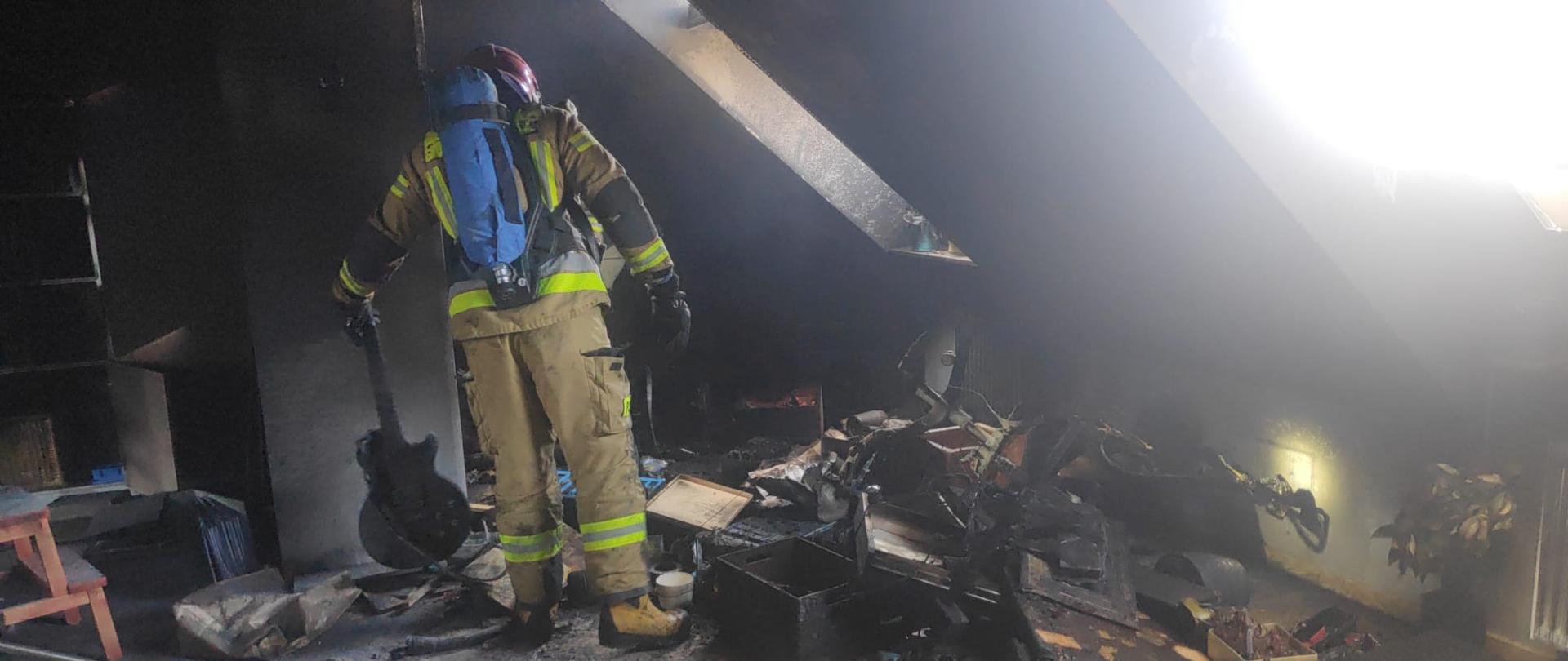 Interwencja strażaków w miejscowości Iwiny