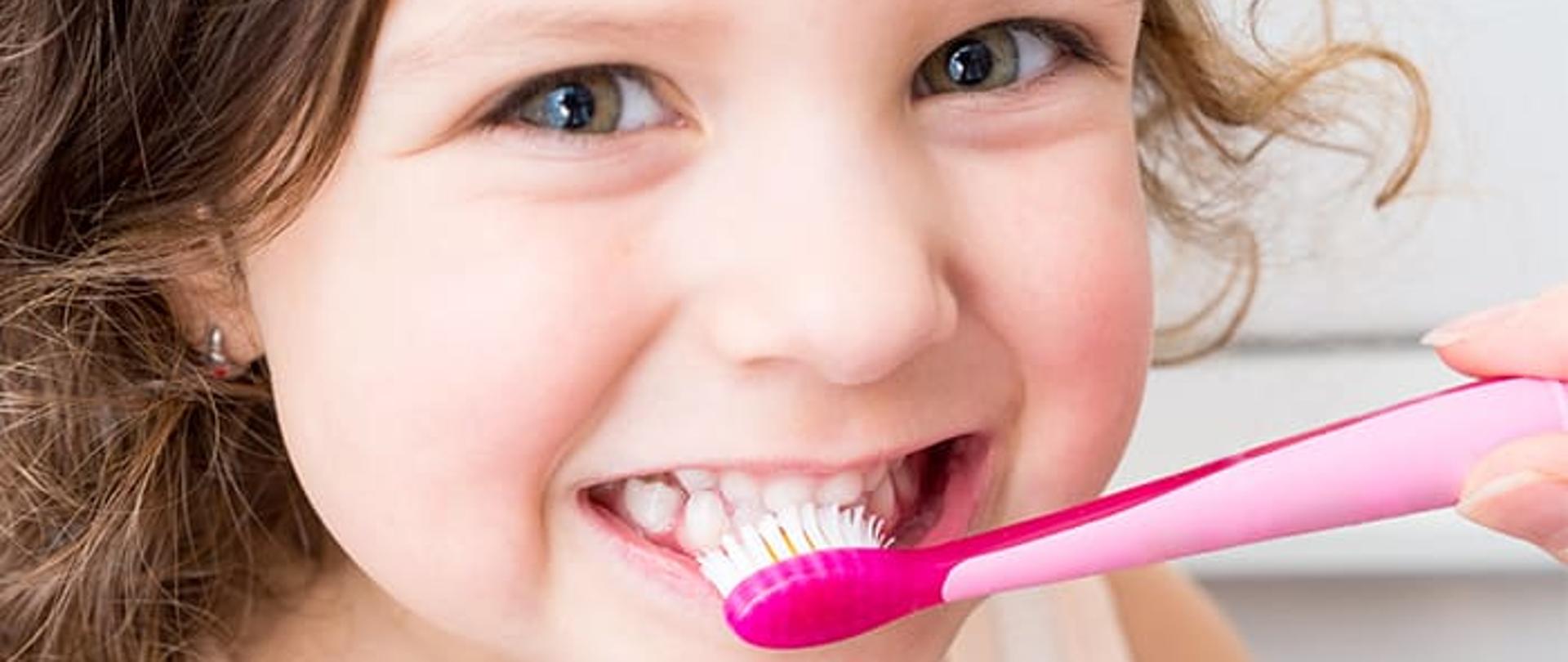 Szczotkowanie zębów u dzieci