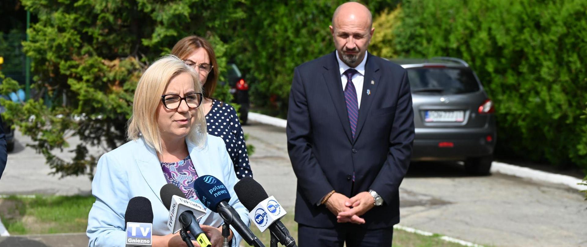 Ministra Paulina Hennig-Kloska podczas konferencji w Gnieźnie