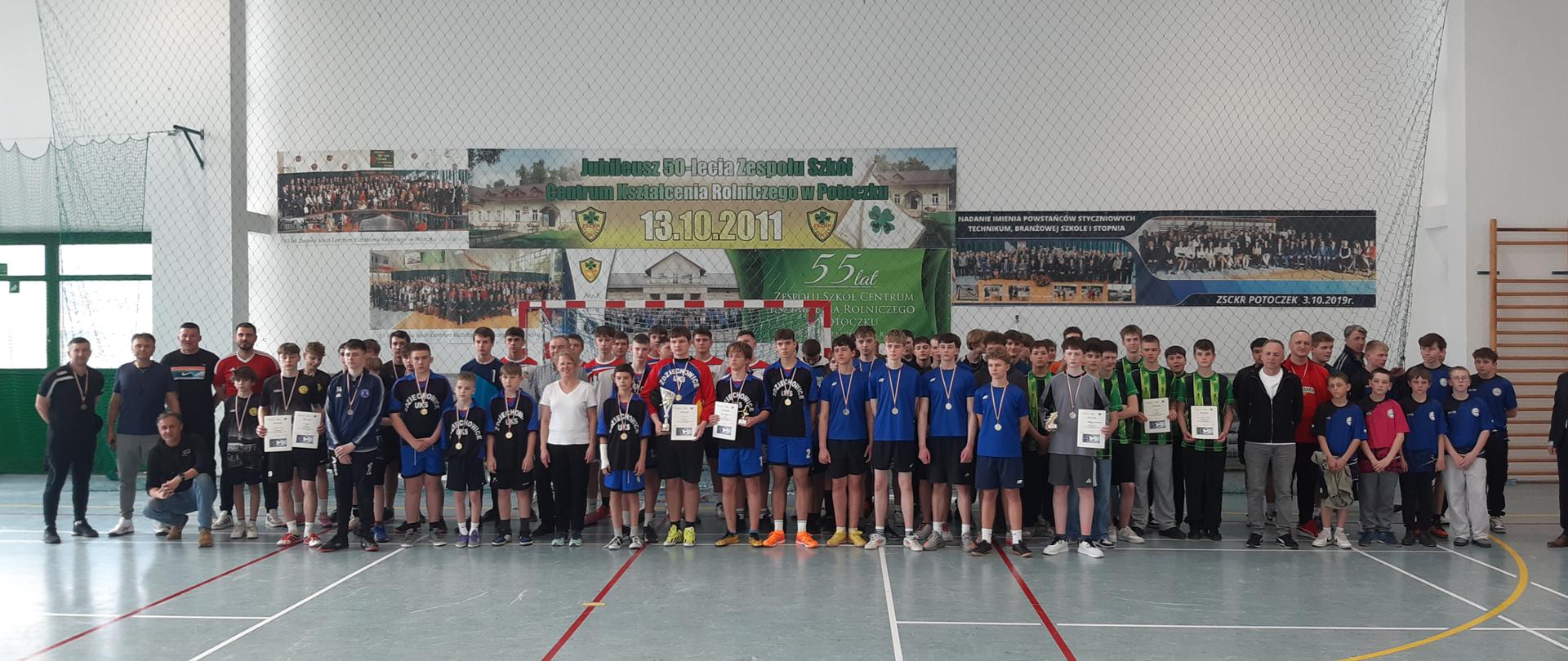 Turniej Szkół Podstawowych w Halowej Piłce Nożnej o Puchar Dyrektora ZSCKR w Potoczku – Potoczek 13.03.2026 r.