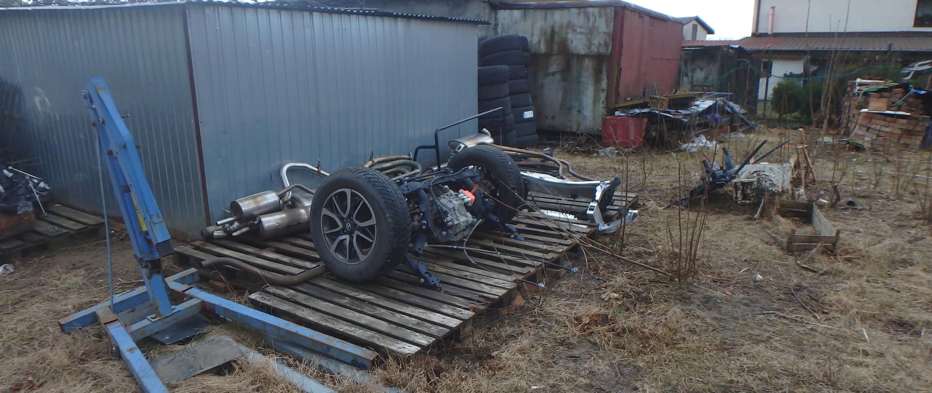 Części zdemontowanych pojazdów