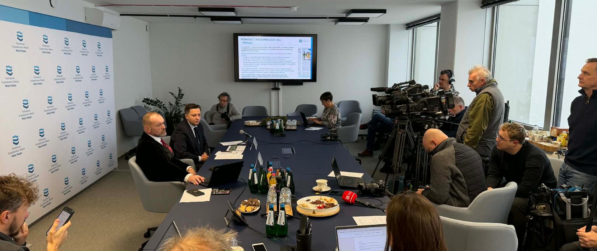 Wody Polskie: podsumowanie roku 2025 i ambitne plany na 2026 - ponad miliard złotych na inwestycje w gospodarce wodnej