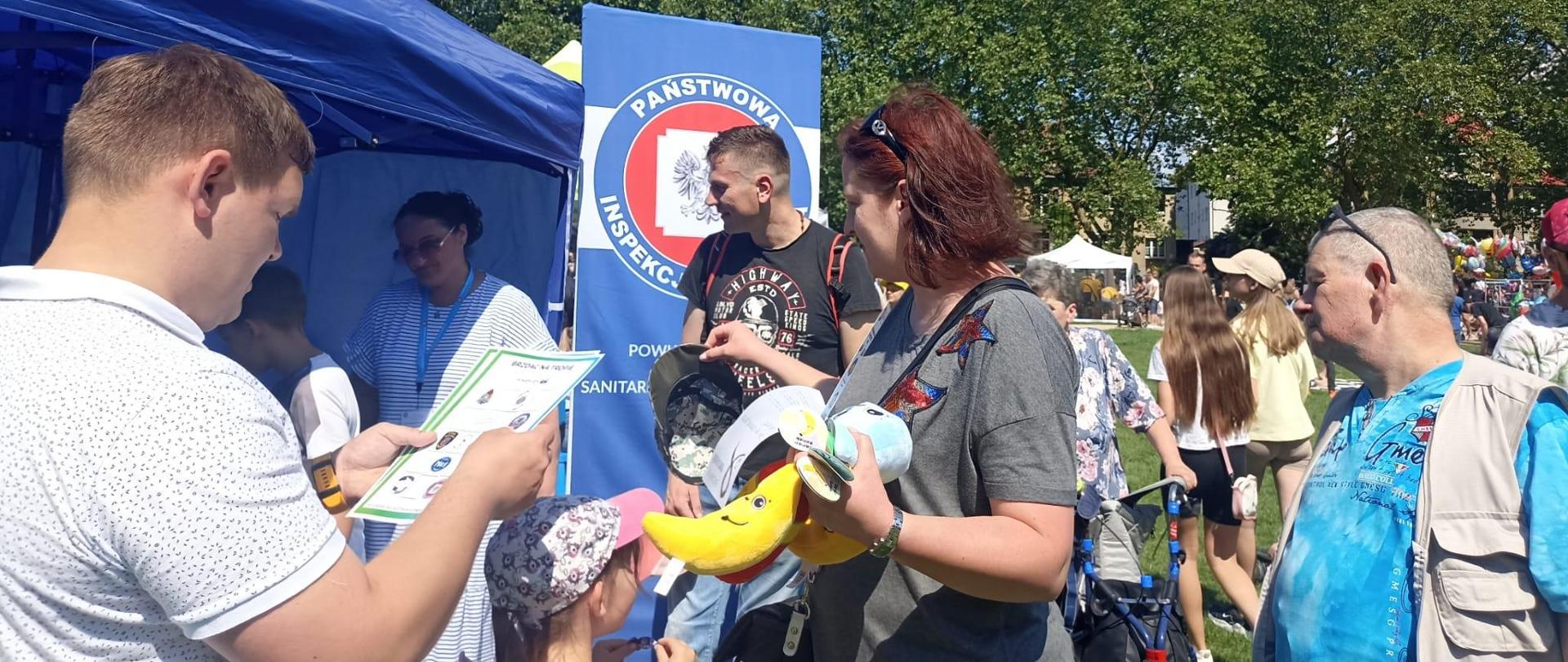 stoisko profilaktyczno-edukacyjne z okazji Światowego Dnia Dziecka w ramach akcji „Brzdąc 2024” 
