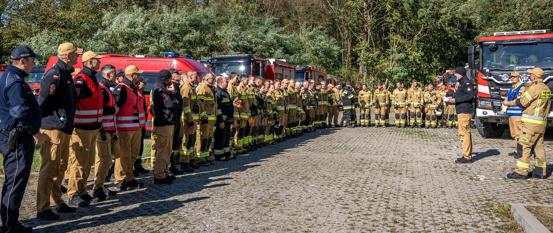 Zbiórka podczas ćwiczeń międzypowiatowych