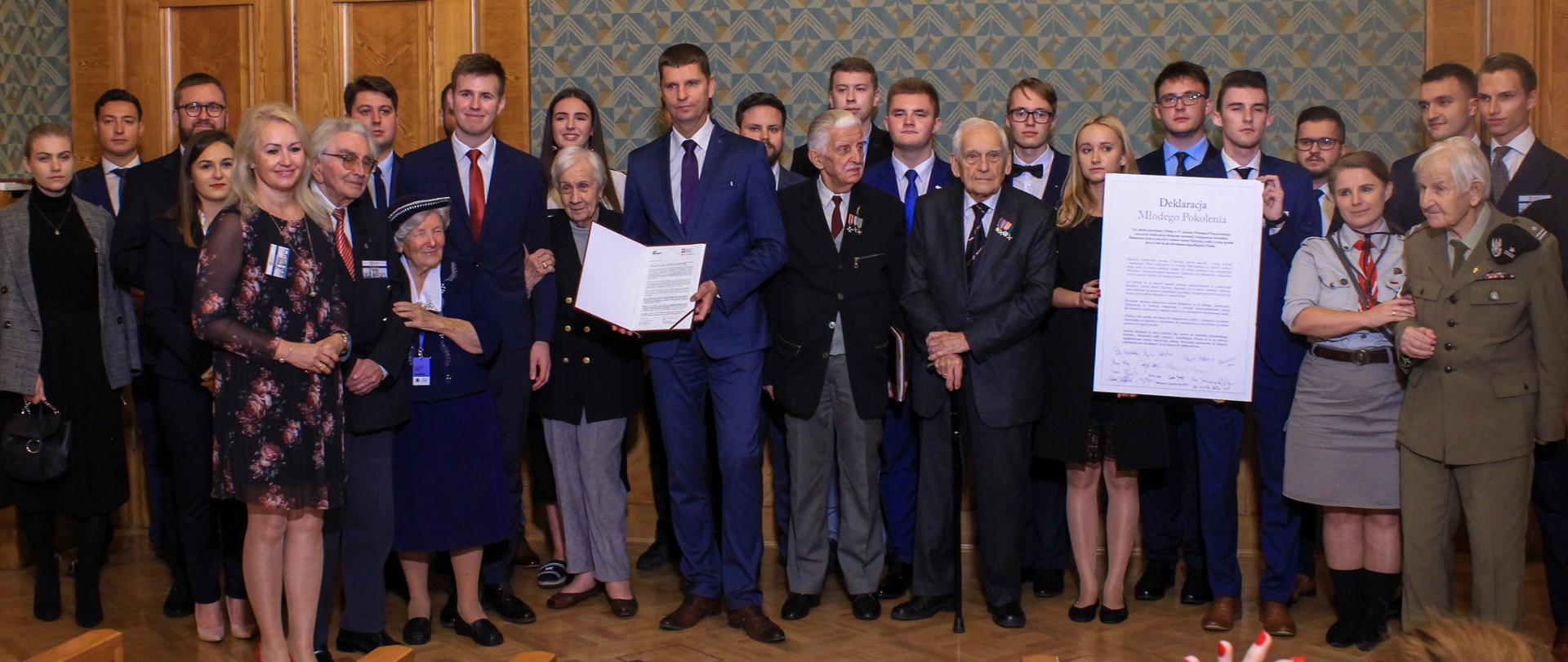 Przesłanie Powstańców Warszawskich do młodych Polaków i Deklaracja Młodego Pokolenia