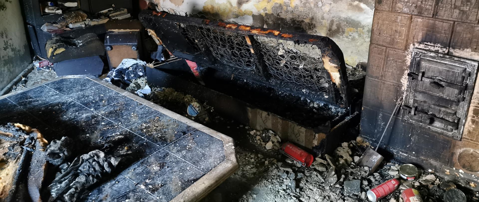 Pożar mieszkania w Brzegu Dolnym