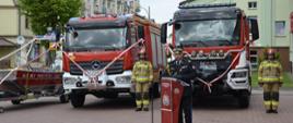 Uroczysty apel z okazji Dnia Strażaka i przekazania samochodów pożarniczych