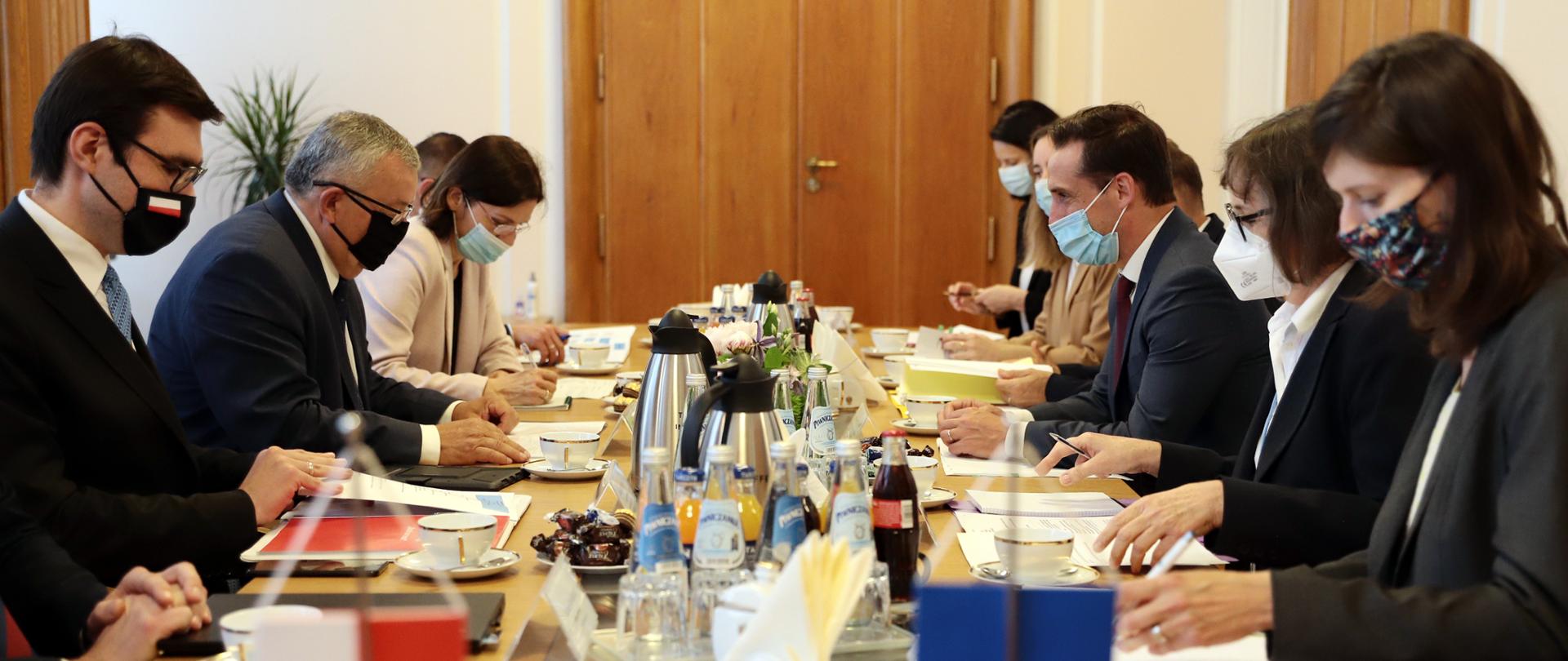 Polsko-francuskie rozmowy o Pakiecie Mobilności i zrównoważonym transporcie