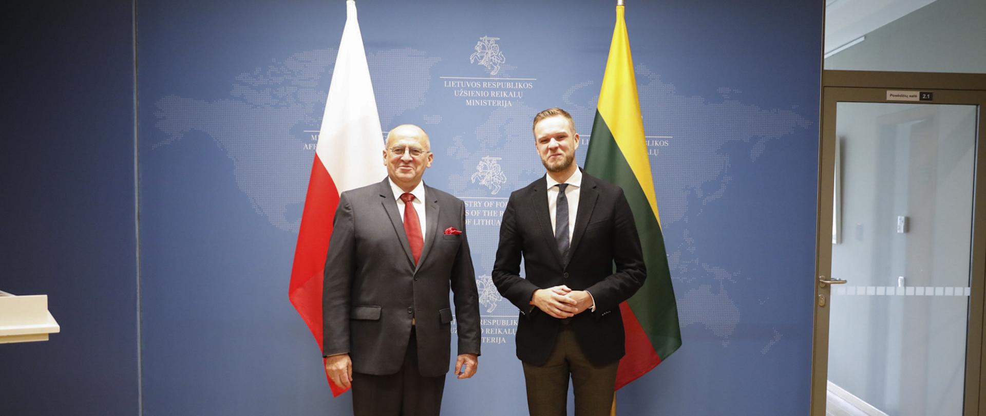 Powitanie ministra Zbigniewa Raua przez ministra spraw zagranicznych Litwy G. Landsbergisa
