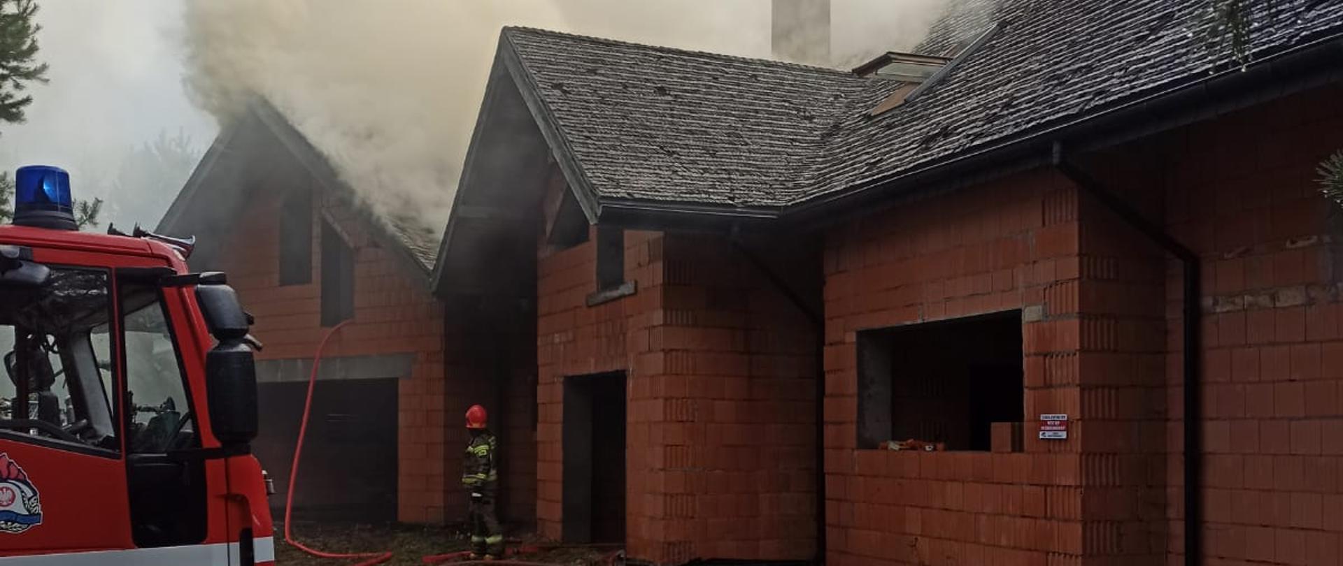 Pożar dachu w Ryczowie-Kolonii